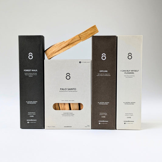 Root & Release: Palo Santo und Räucherstäbchen