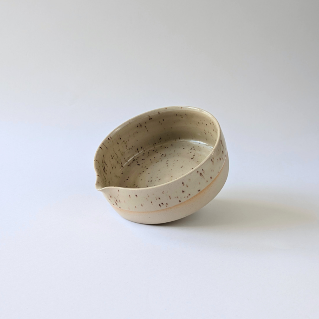 Handgedrehte Matcha Schale - Dots Glossy