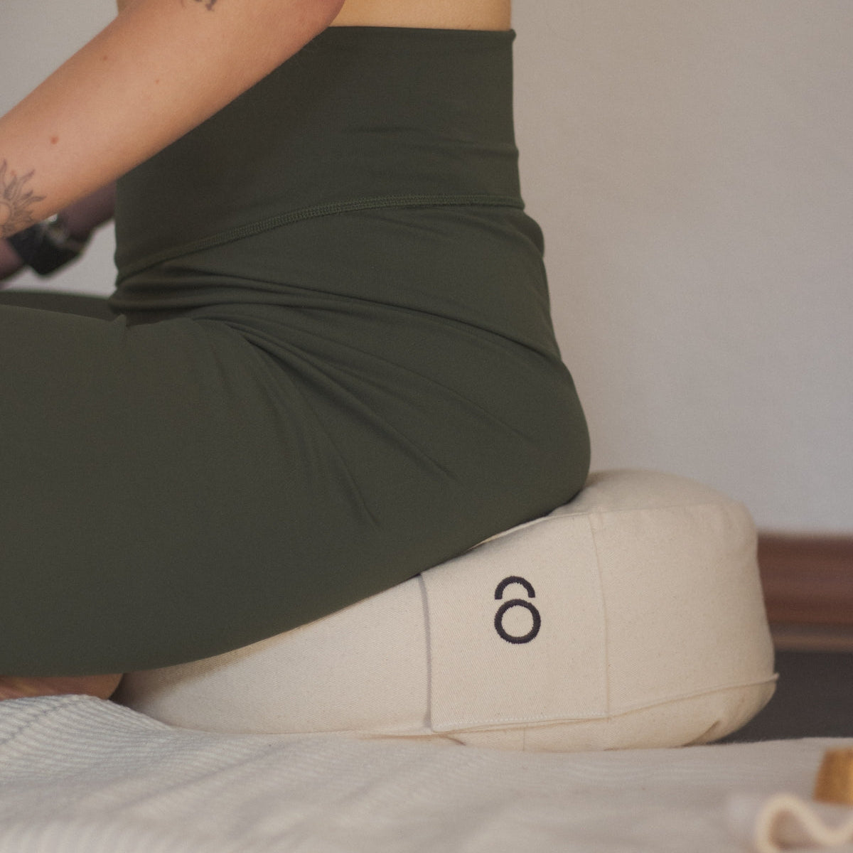 The Yoga & Meditation Cushion