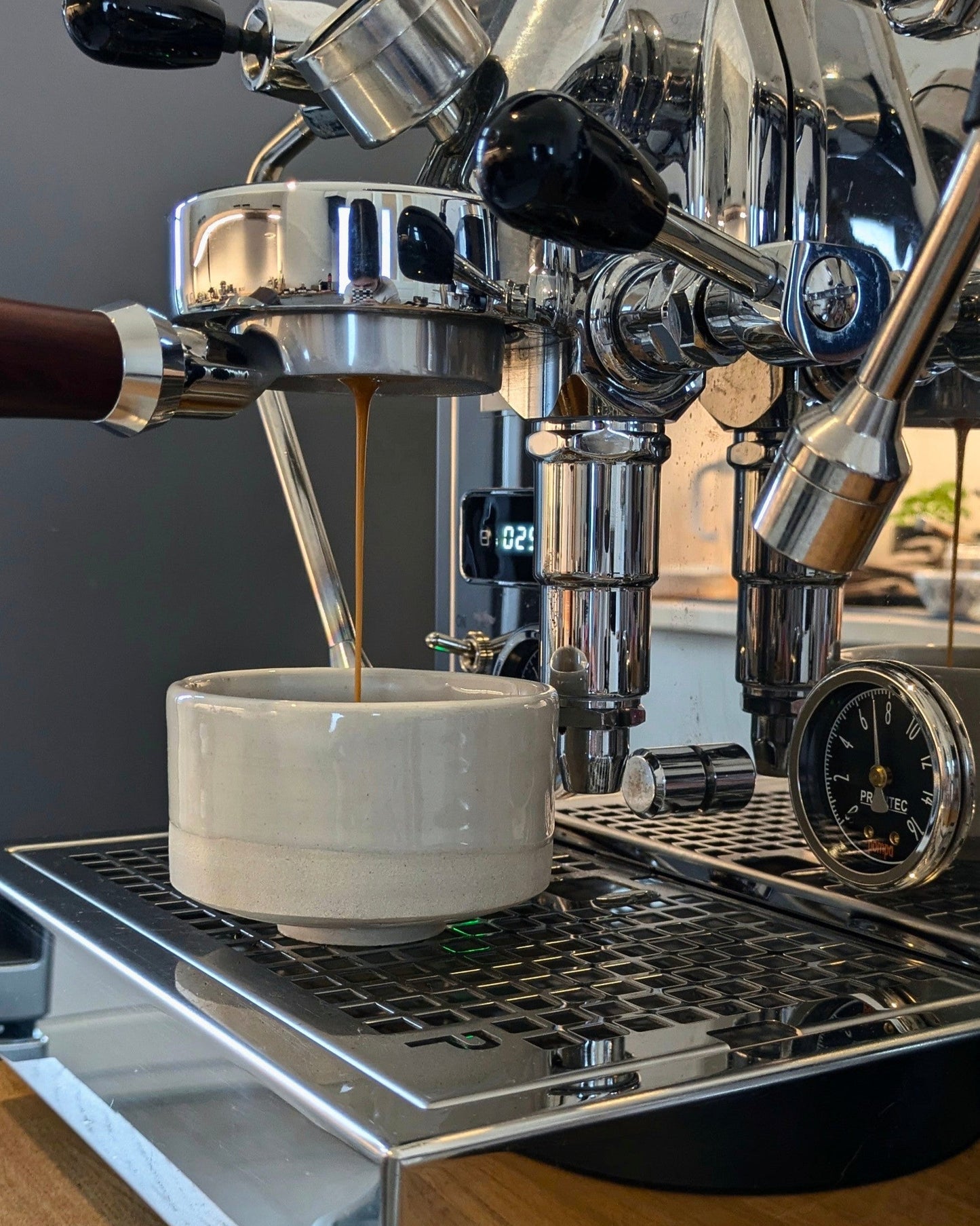 Handgedrehter Keramik Coffee & Tea Cup N°1