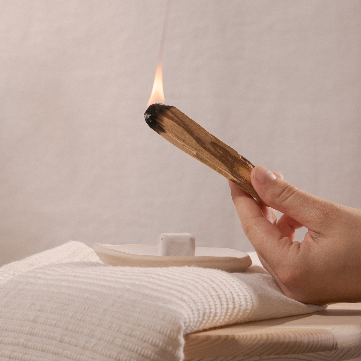 palo santo incense burning