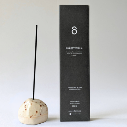 Duo Set - Pebble Räucherstäbchenhalter & Räucherstäbchen "Forest Walk"