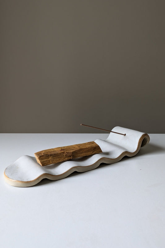 Handmade Incense & Palo Santo Holder - Wavy Matte White