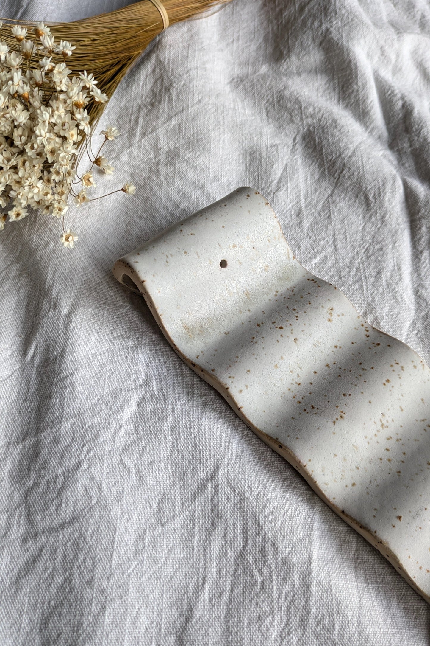 Handmade Incense & Palo Santo Holder - Wavy Dots Matte