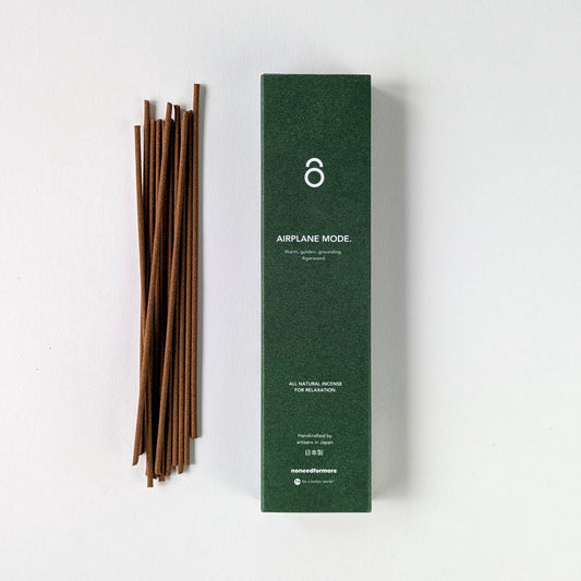 Natürliche Räucherstäbchen - "Airplane Mode" Agarwood