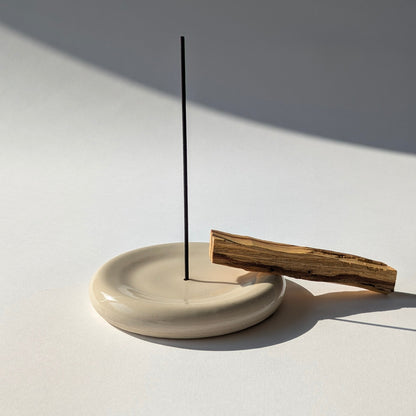 'Unhurried' - Set Räucherstäbchenhalter & Japanischer Räucherduft